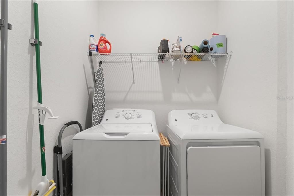 For Rent: $2,300 (3 beds, 2 baths, 1254 Square Feet)