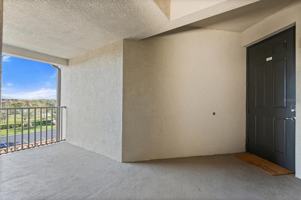 For Rent: $2,300 (3 beds, 2 baths, 1254 Square Feet)