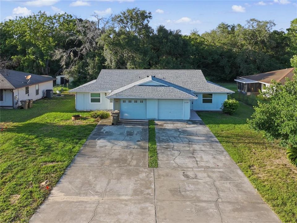 For Rent: $1,900 (4 beds, 2 baths, 1438 Square Feet)