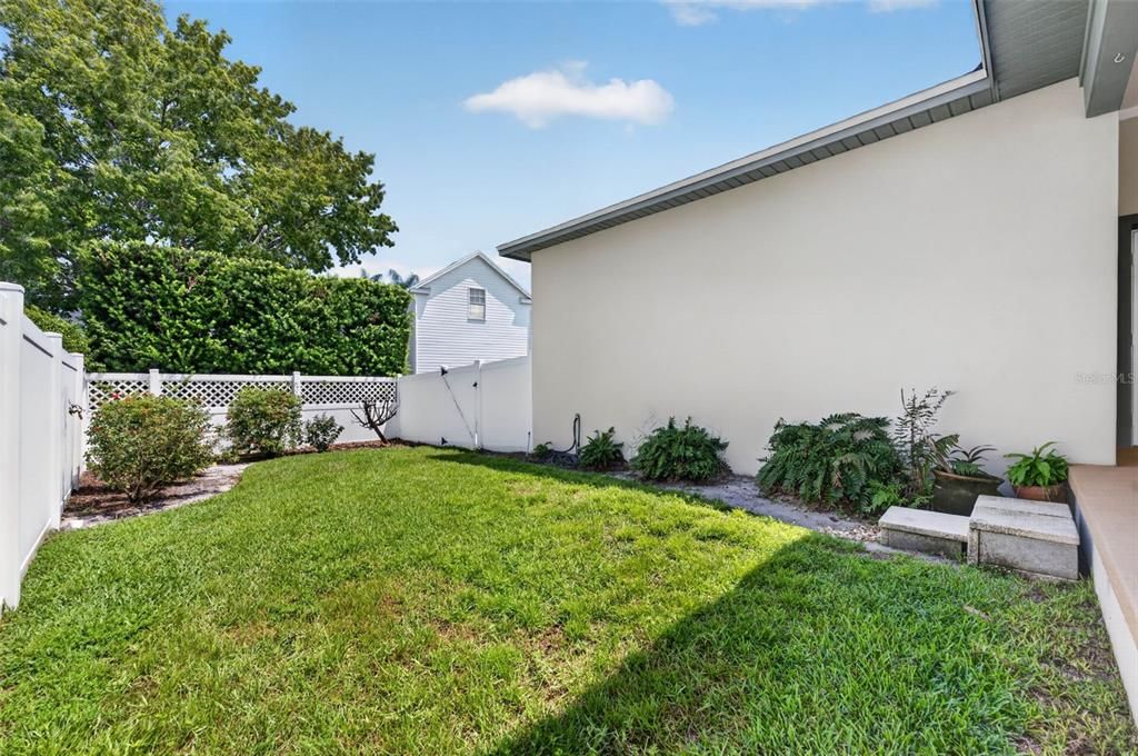 For Rent: $4,495 (3 beds, 2 baths, 1815 Square Feet)