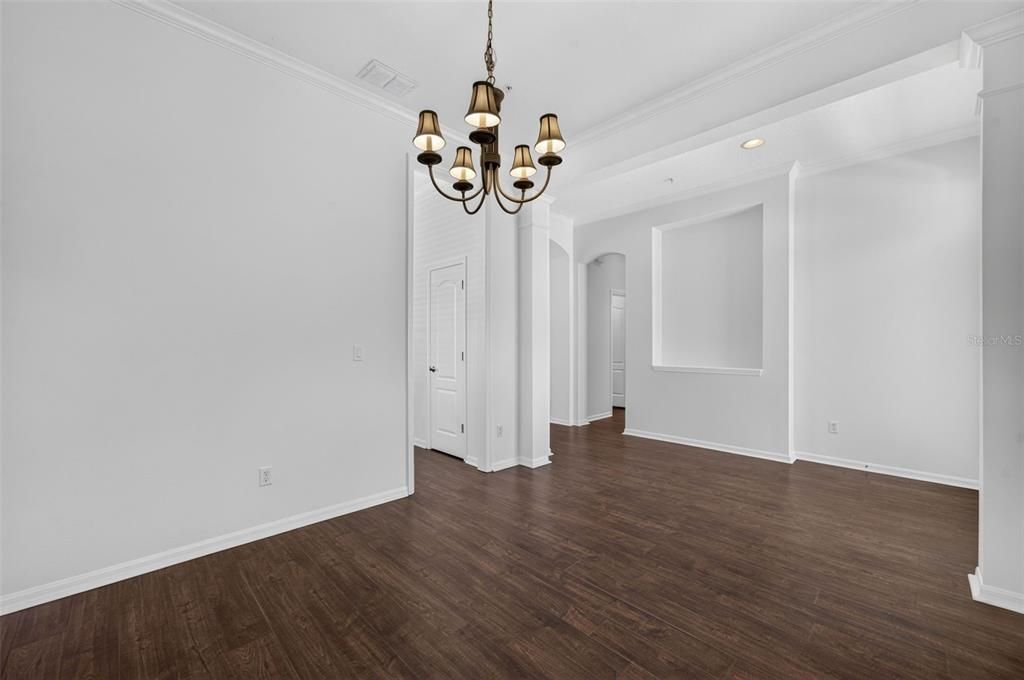 For Rent: $4,495 (3 beds, 2 baths, 1815 Square Feet)