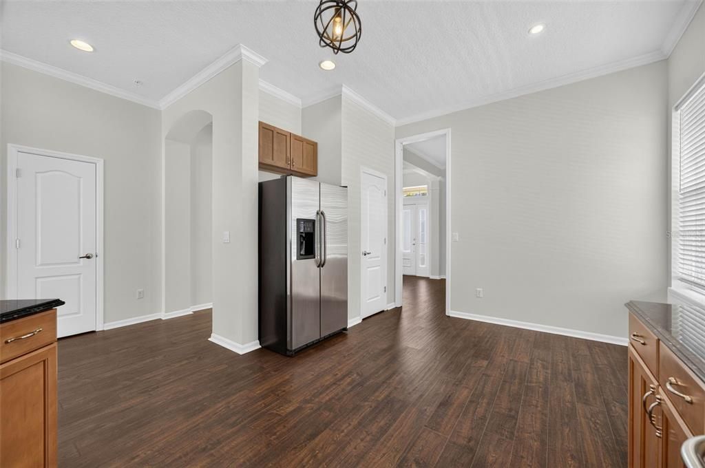 For Rent: $4,495 (3 beds, 2 baths, 1815 Square Feet)