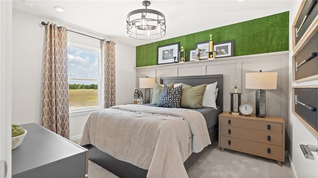 For Sale: $338,760 (4 beds, 2 baths, 1986 Square Feet)