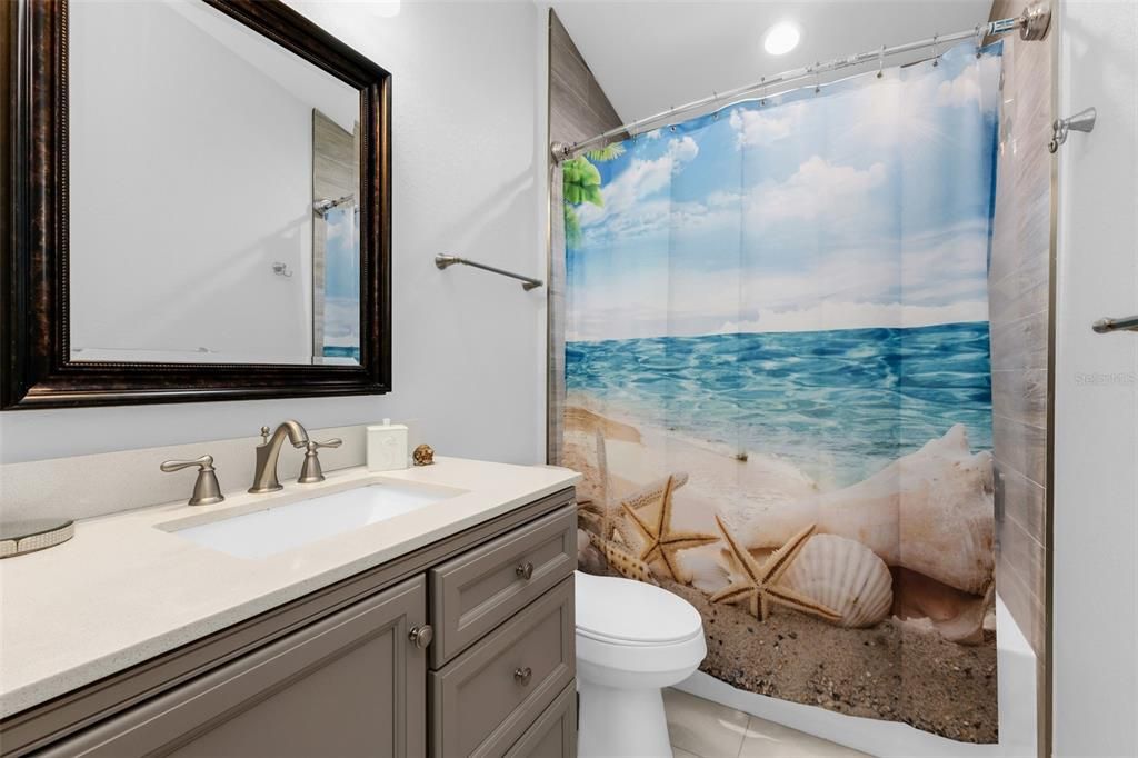 For Sale: $289,400 (3 beds, 2 baths, 1300 Square Feet)