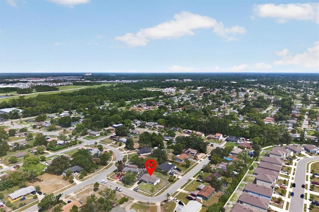 For Sale: $225,000 (3 beds, 1 baths, 1196 Square Feet)