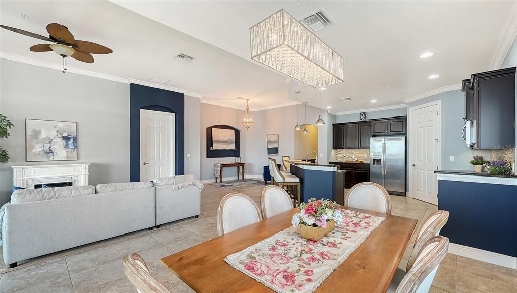For Sale: $650,000 (3 beds, 2 baths, 2332 Square Feet)