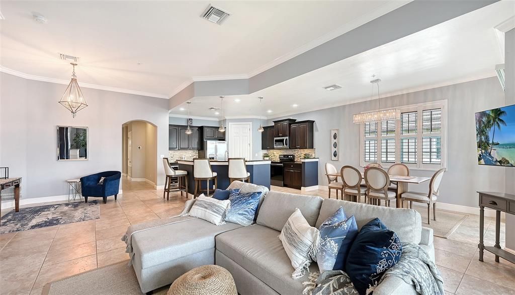For Sale: $650,000 (3 beds, 2 baths, 2332 Square Feet)
