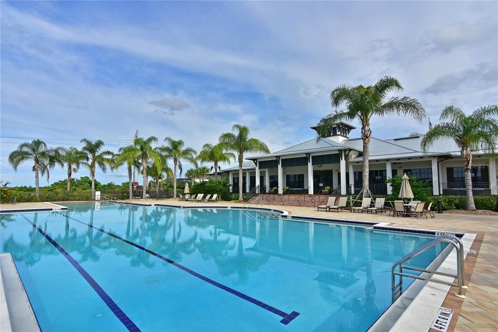 For Sale: $650,000 (3 beds, 2 baths, 2332 Square Feet)