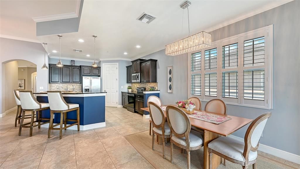 For Sale: $650,000 (3 beds, 2 baths, 2332 Square Feet)