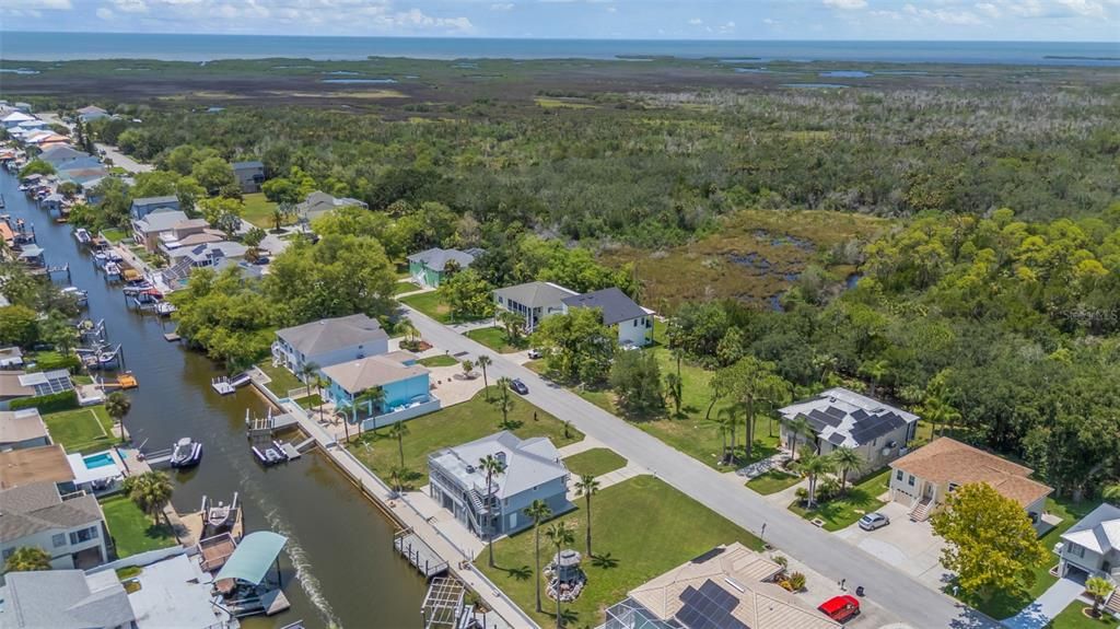 На продажу: $75,000 (0.27 acres)