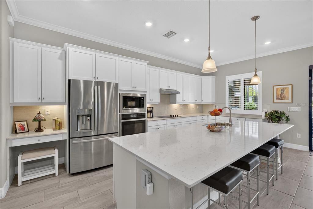 For Sale: $775,000 (3 beds, 2 baths, 2078 Square Feet)