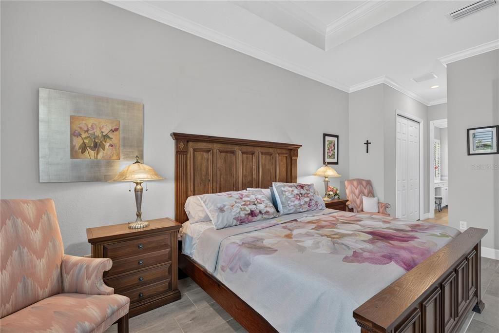 For Sale: $775,000 (3 beds, 2 baths, 2078 Square Feet)