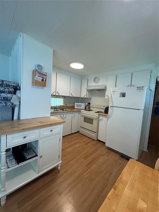 For Rent: $1,500 (2 beds, 1 baths, 624 Square Feet)
