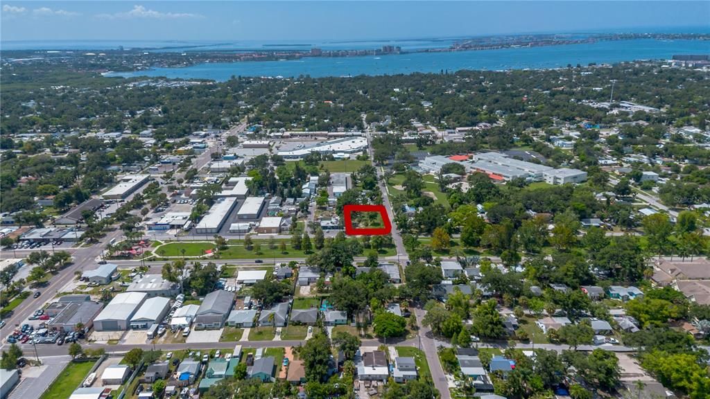 En Venta: $399,900 (0.31 acres)