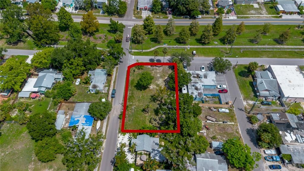 En Venta: $399,900 (0.31 acres)