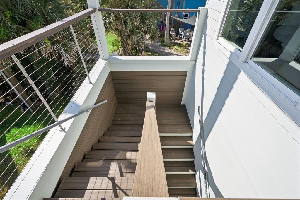 En Venta: $799,000 (3 camas, 3 baños, 1440 Pies cuadrados)