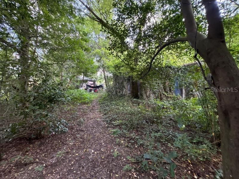 На продажу: $30,000 (0.24 acres)