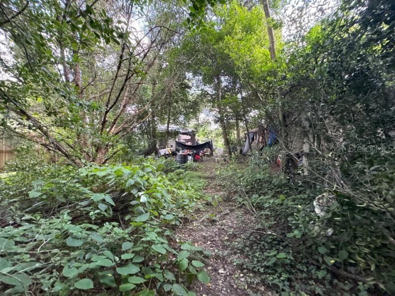 На продажу: $30,000 (0.24 acres)