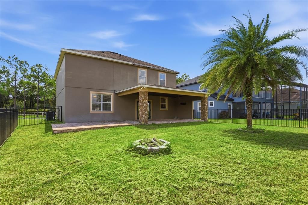 For Sale: $450,000 (3 beds, 2 baths, 2676 Square Feet)
