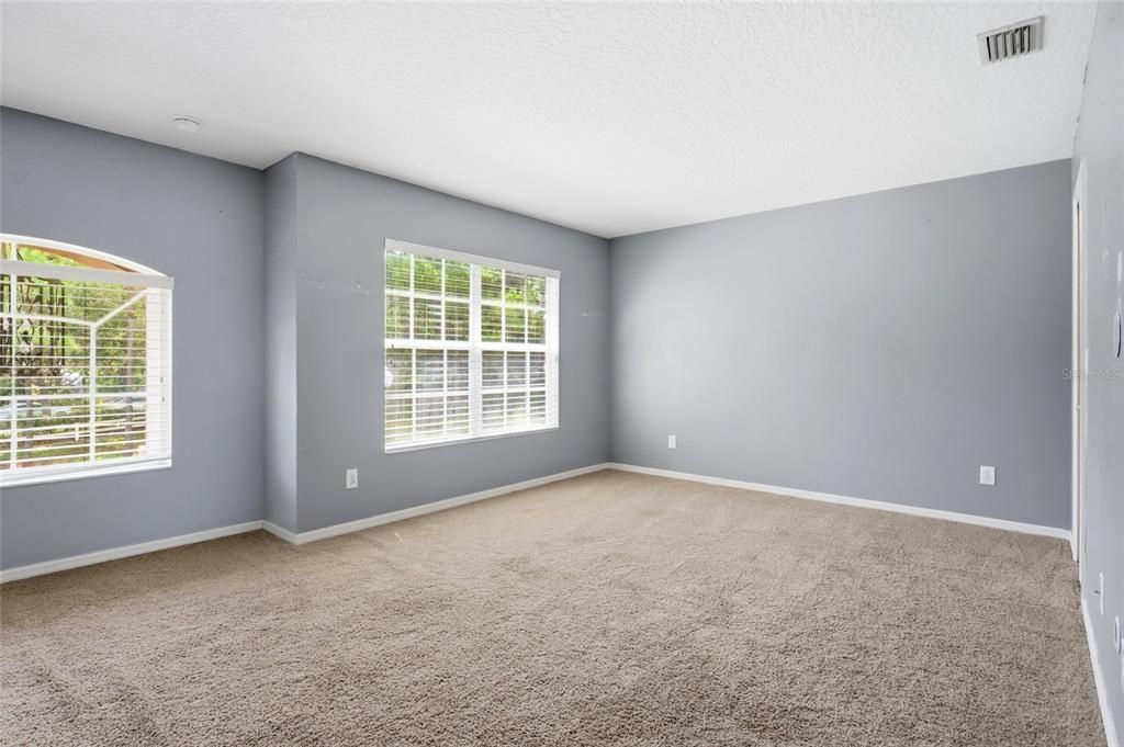 For Sale: $450,000 (3 beds, 2 baths, 2676 Square Feet)