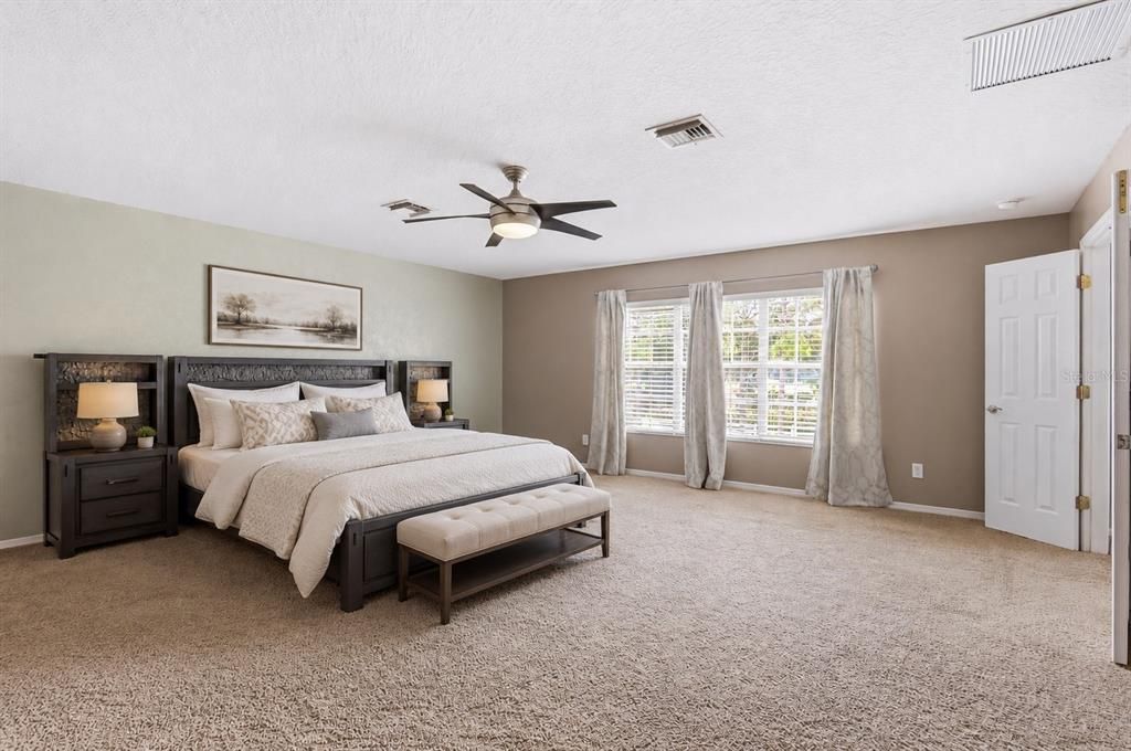 For Sale: $450,000 (3 beds, 2 baths, 2676 Square Feet)