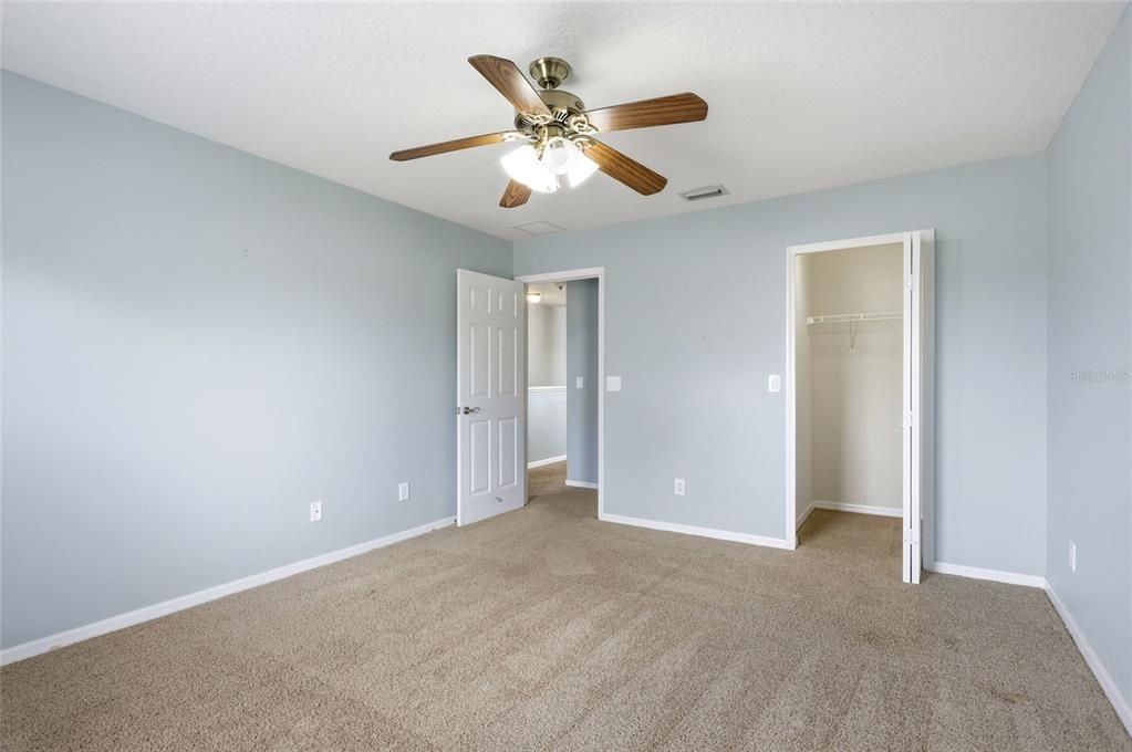 For Sale: $450,000 (3 beds, 2 baths, 2676 Square Feet)