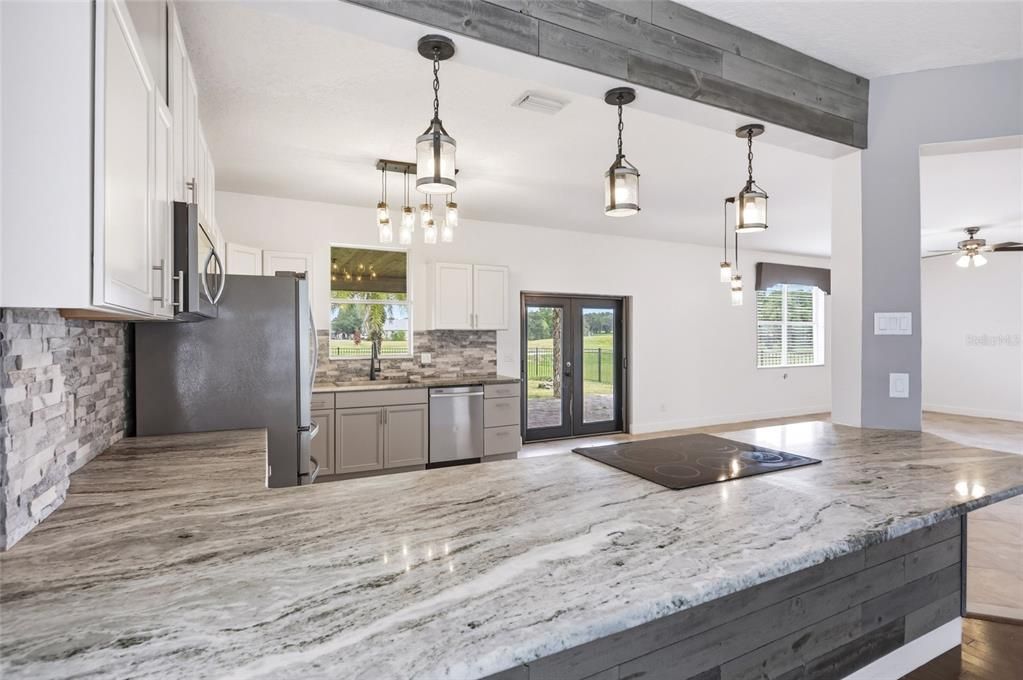 For Sale: $450,000 (3 beds, 2 baths, 2676 Square Feet)