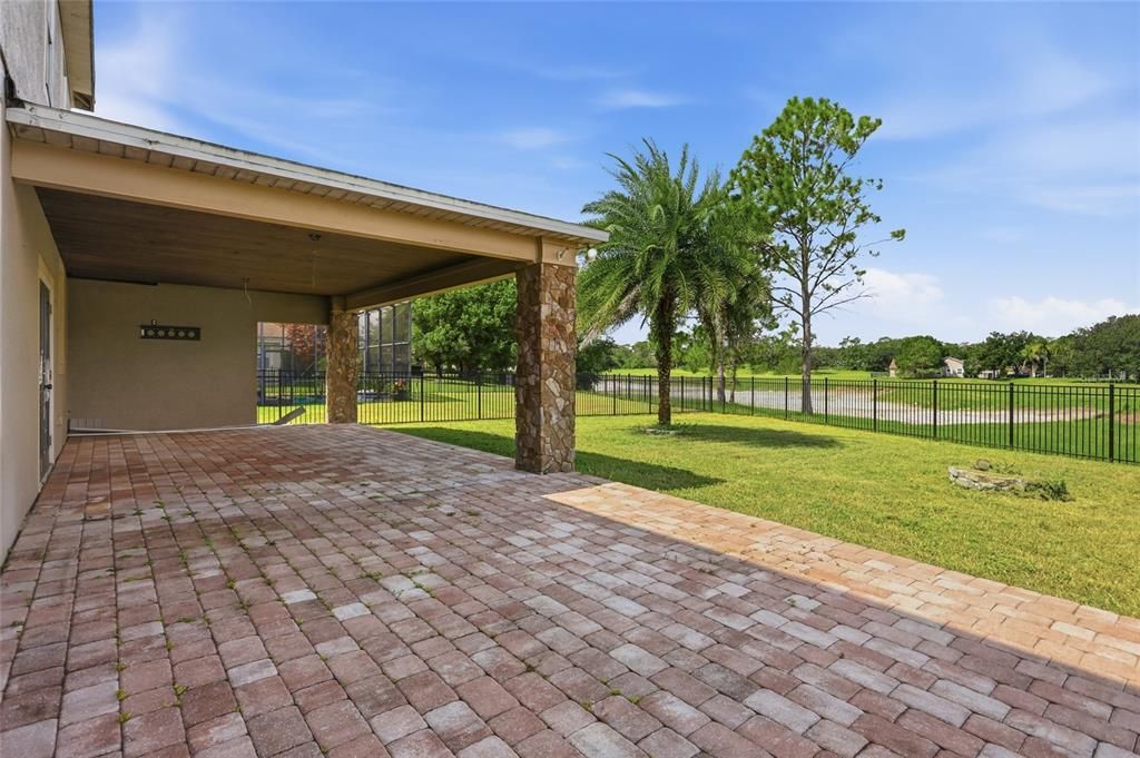 For Sale: $450,000 (3 beds, 2 baths, 2676 Square Feet)