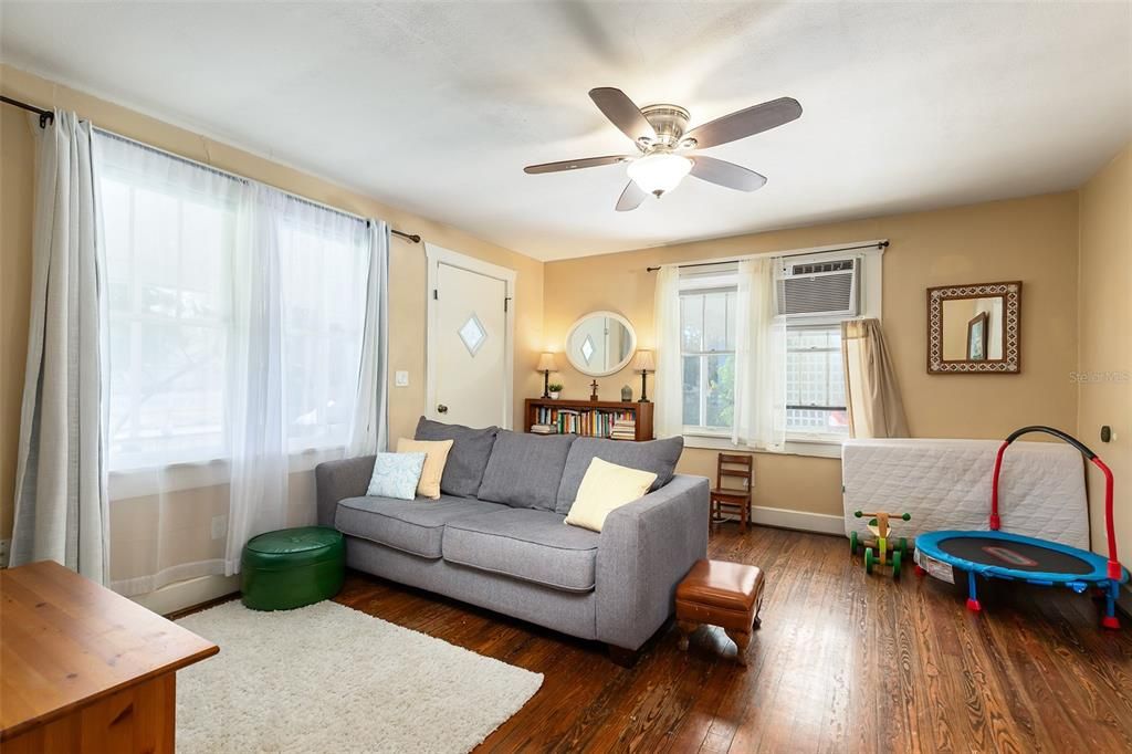 For Sale: $369,900 (3 beds, 0 baths, 1776 Square Feet)