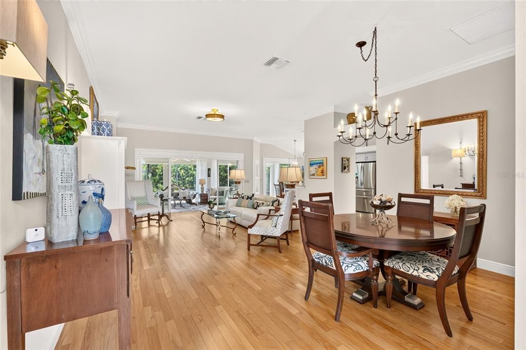 For Sale: $569,000 (3 beds, 2 baths, 1930 Square Feet)