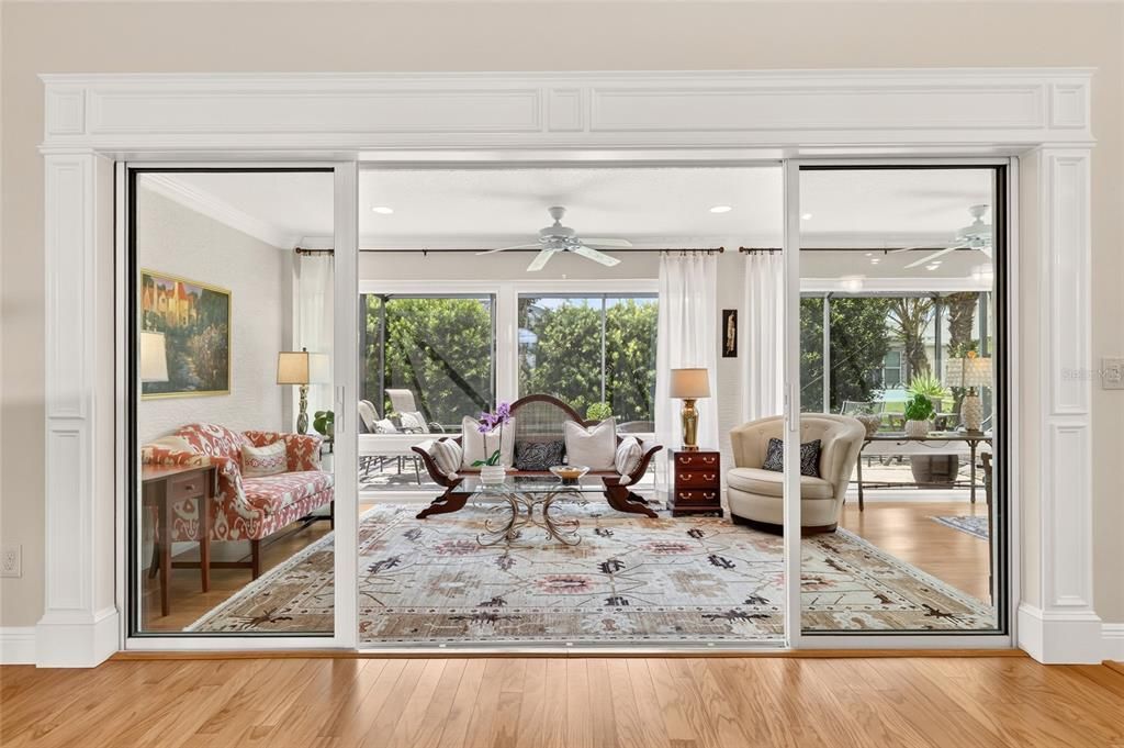 For Sale: $569,000 (3 beds, 2 baths, 1930 Square Feet)
