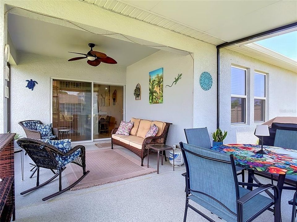 For Sale: $418,000 (4 beds, 2 baths, 1819 Square Feet)