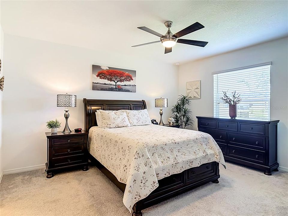 For Sale: $418,000 (4 beds, 2 baths, 1819 Square Feet)