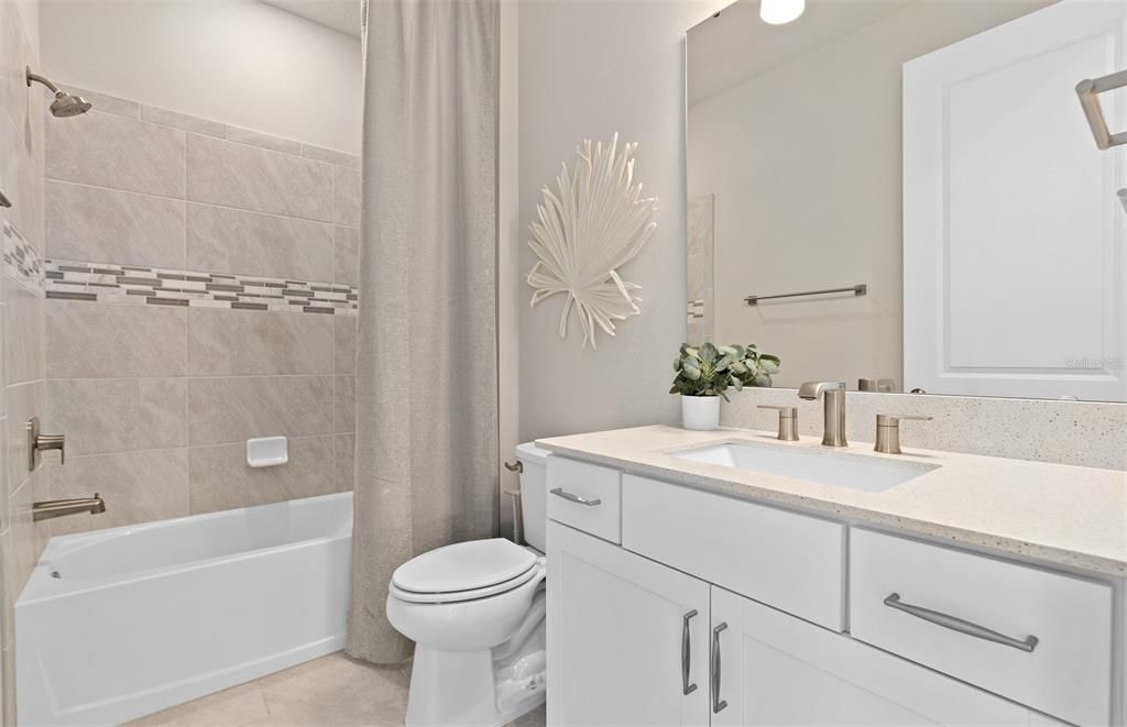 For Sale: $372,010 (3 beds, 2 baths, 1662 Square Feet)
