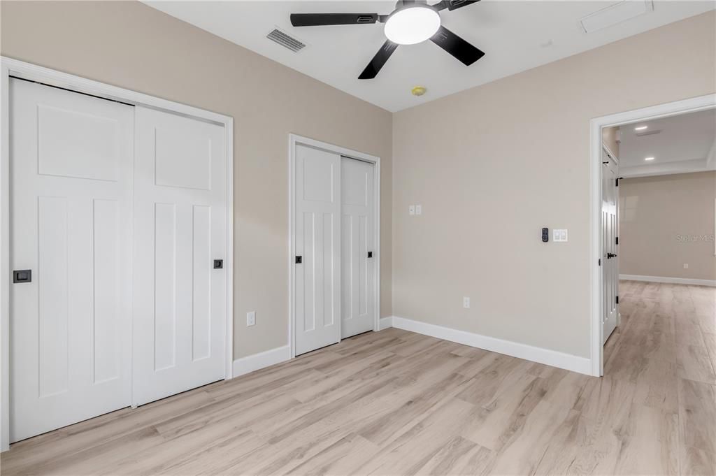 En Venta: $639,000 (3 camas, 2 baños, 1843 Pies cuadrados)