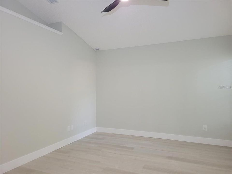 В аренду: $2,495 (3 спален, 2 ванн, 1455 Квадратных фут)
