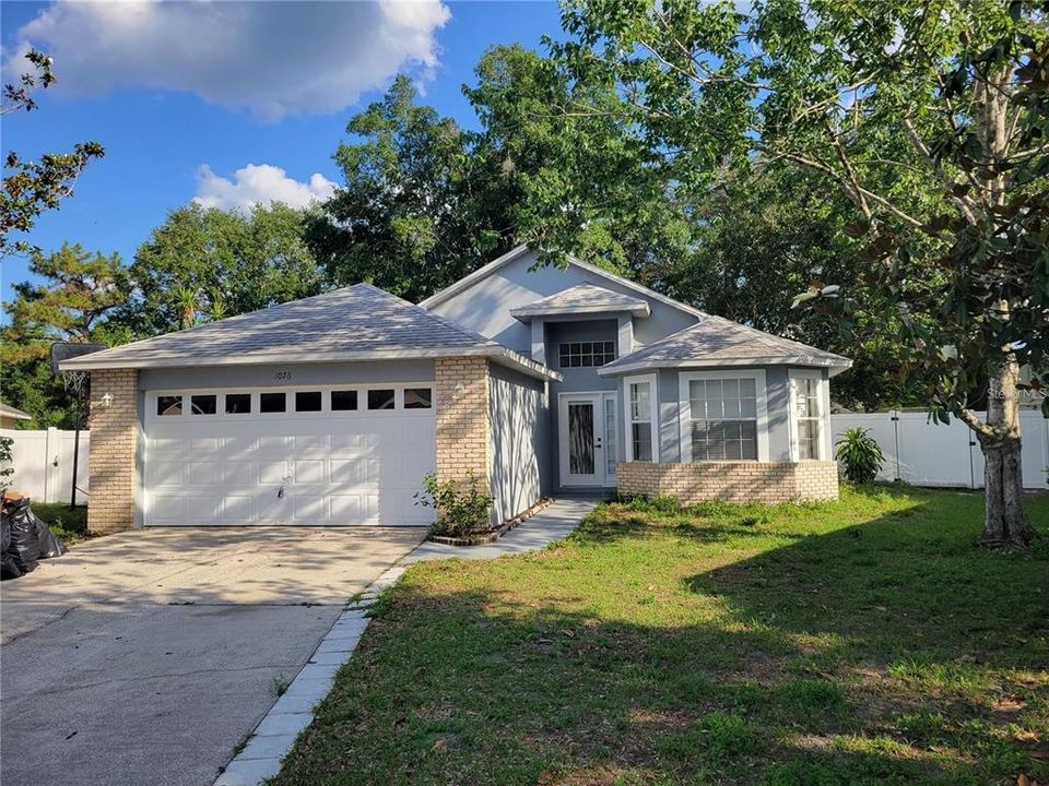 В аренду: $2,495 (3 спален, 2 ванн, 1455 Квадратных фут)