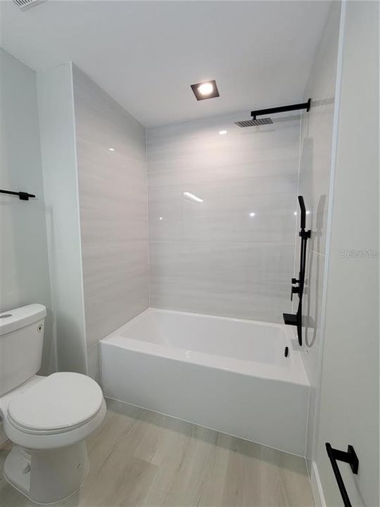 В аренду: $2,495 (3 спален, 2 ванн, 1455 Квадратных фут)