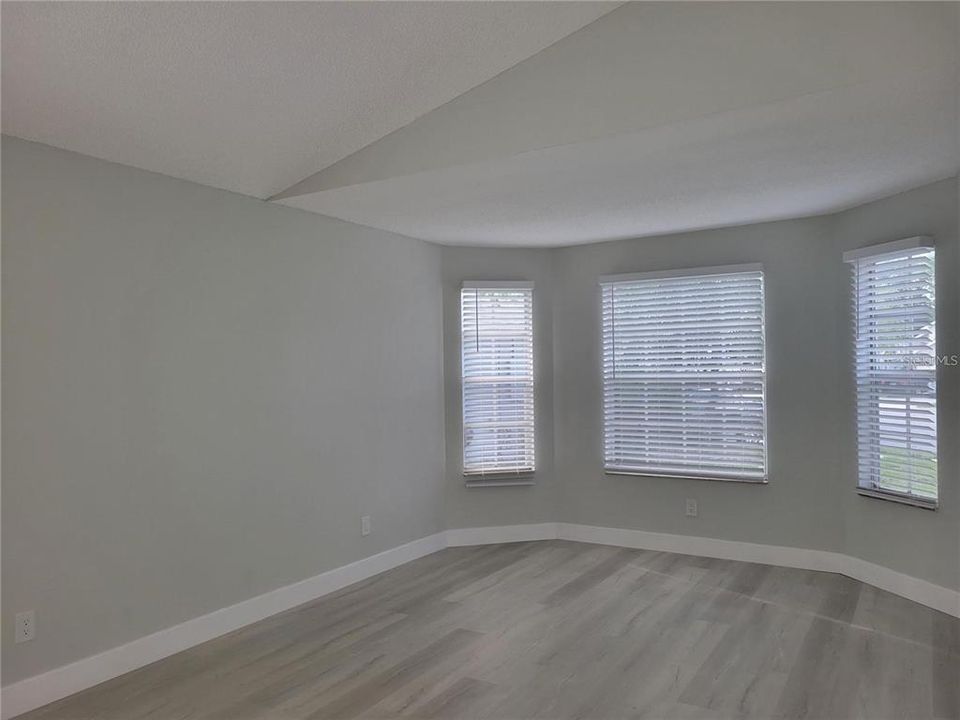 В аренду: $2,495 (3 спален, 2 ванн, 1455 Квадратных фут)