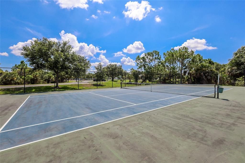 For Sale: $369,000 (3 beds, 2 baths, 1680 Square Feet)