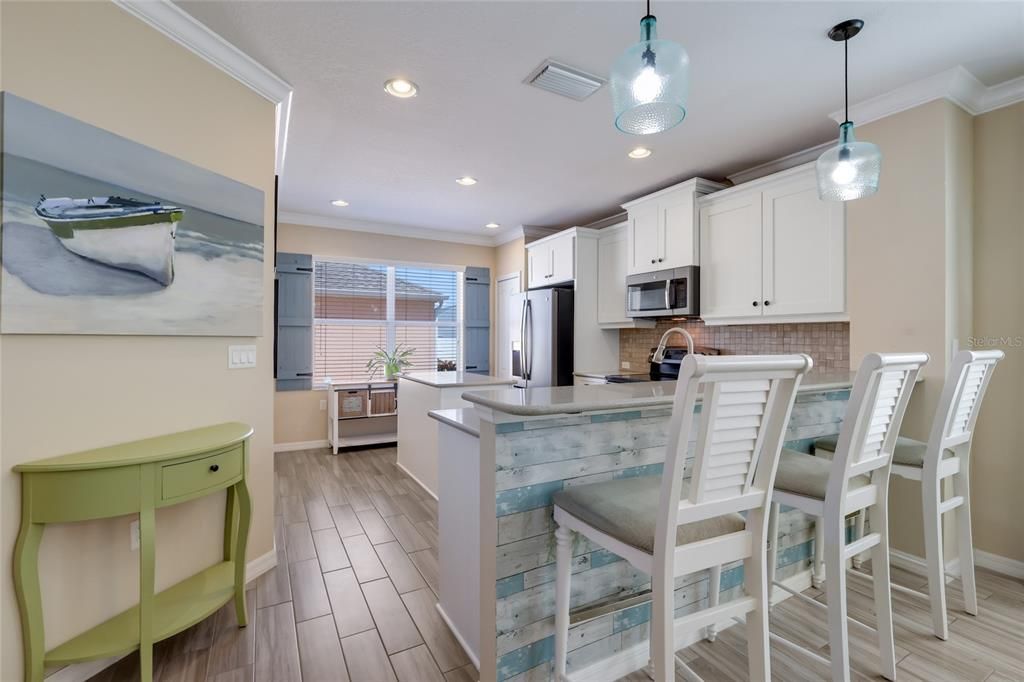 For Sale: $369,000 (3 beds, 2 baths, 1680 Square Feet)