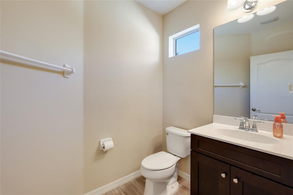 For Sale: $369,000 (3 beds, 2 baths, 1680 Square Feet)
