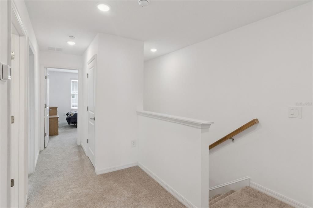 En Venta: $310,000 (3 camas, 2 baños, 1407 Pies cuadrados)