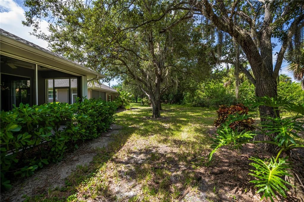 For Sale: $329,900 (3 beds, 2 baths, 1561 Square Feet)