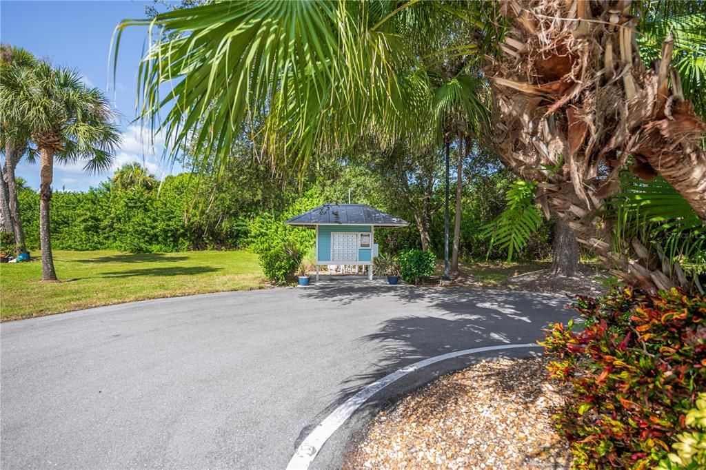 For Sale: $329,900 (3 beds, 2 baths, 1561 Square Feet)
