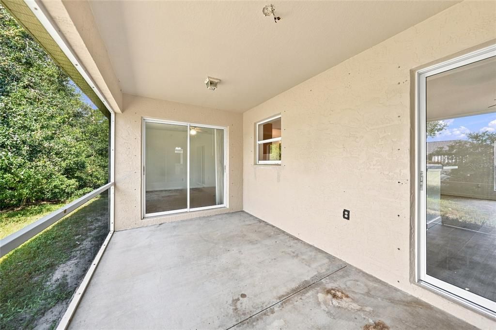 For Sale: $250,000 (3 beds, 2 baths, 1226 Square Feet)