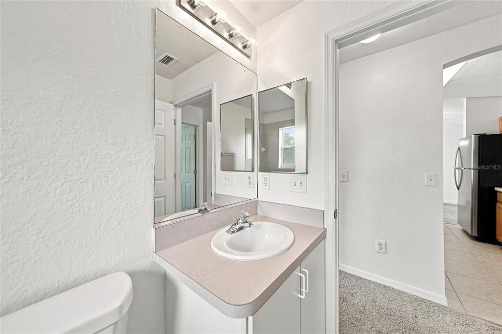 For Sale: $250,000 (3 beds, 2 baths, 1226 Square Feet)