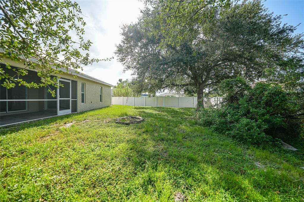For Sale: $250,000 (3 beds, 2 baths, 1226 Square Feet)