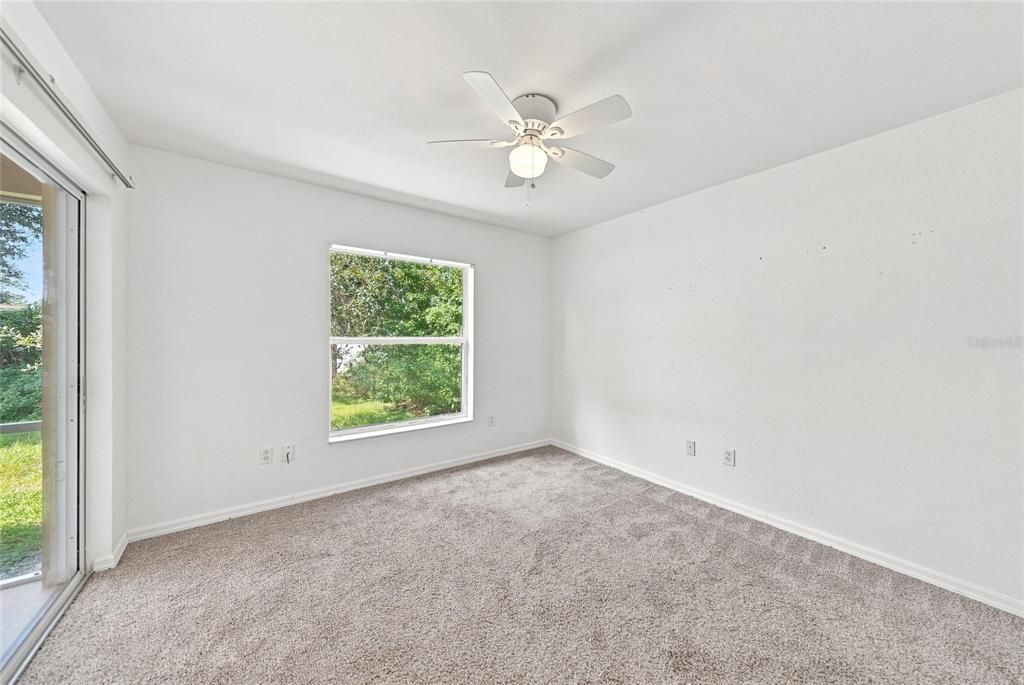 For Sale: $250,000 (3 beds, 2 baths, 1226 Square Feet)