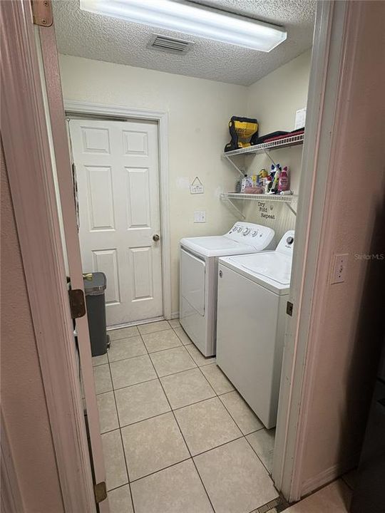 For Sale: $353,500 (3 beds, 2 baths, 1454 Square Feet)